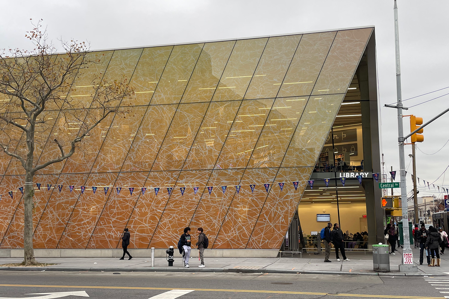 Far Rockaway Library exterior shot.